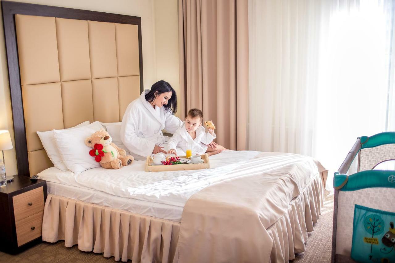 Green Park Hotel & Spa Truskavets Luaran gambar