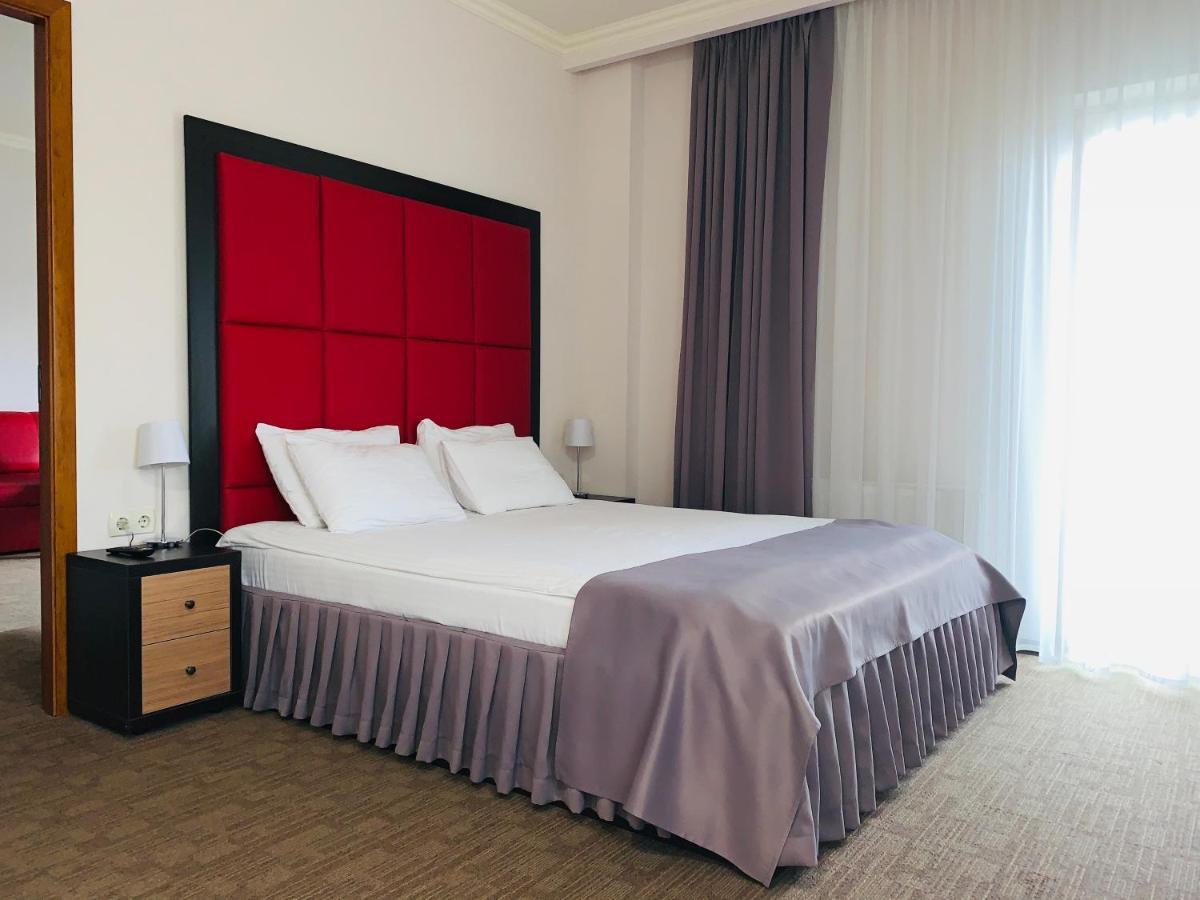 Green Park Hotel & Spa Truskavets Luaran gambar